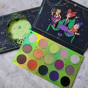 Hocus Pocus 2 "All Hallows Eve"  Pressed Powder Palette Colourpop